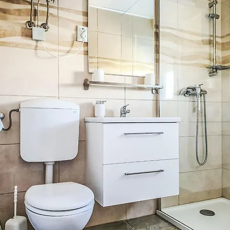 Ana-2 By Interhome Daire Sveti Filip i Jakov