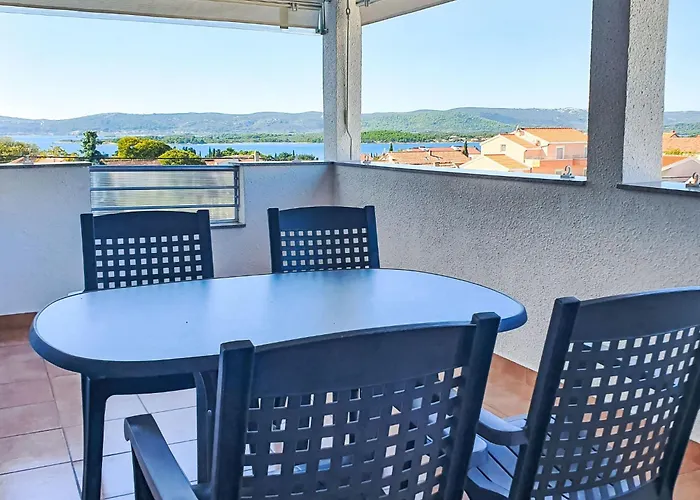 Lägenhet Ana-2 By Interhome