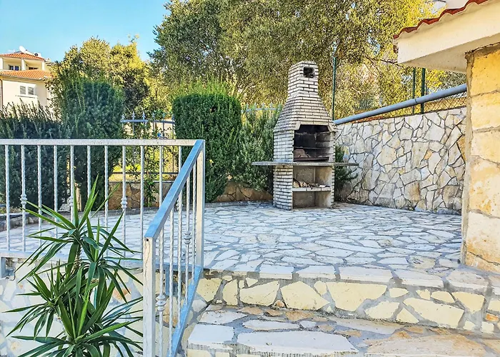 Апартаменты Ana-2 By Interhome