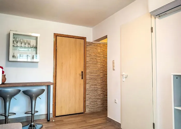 Апартаменты Ana-2 By Interhome Свети-Филип-и-Яков